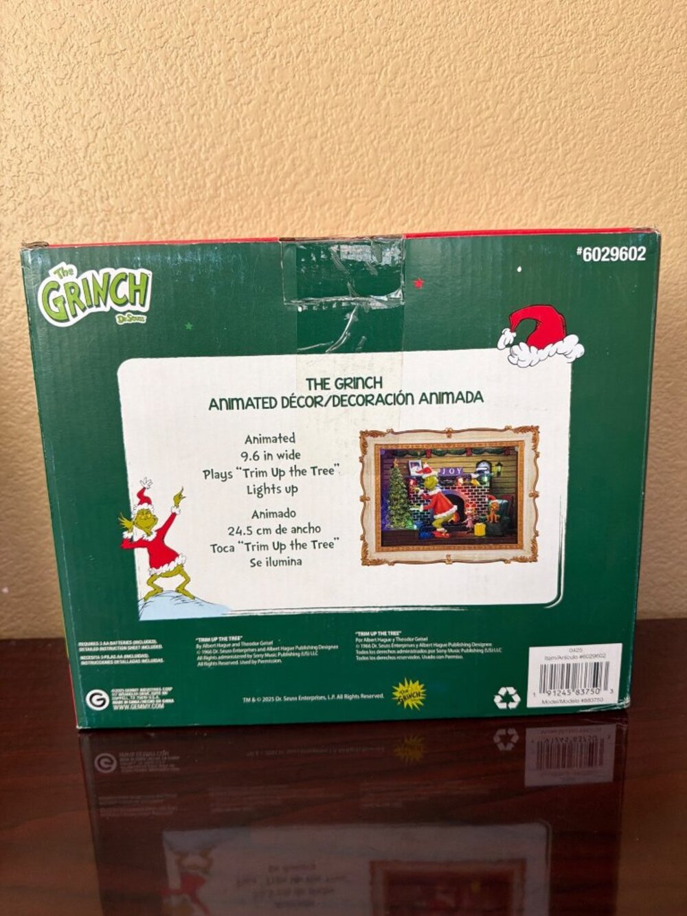 2025 Gemmy the Grinch Animated Tabletop Window Scene Musical Lighted w/Box - Picture 4 of 15